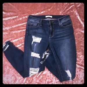 Distressed ankle jeans